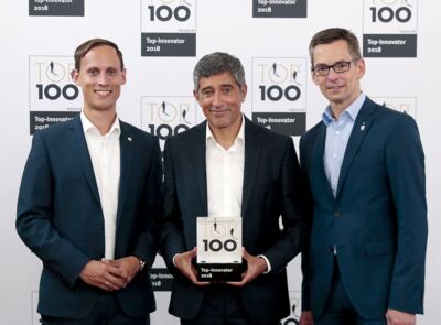 IBG - Übergabe der TOP100 Auszeichnung durch Ranga Yogeshwar