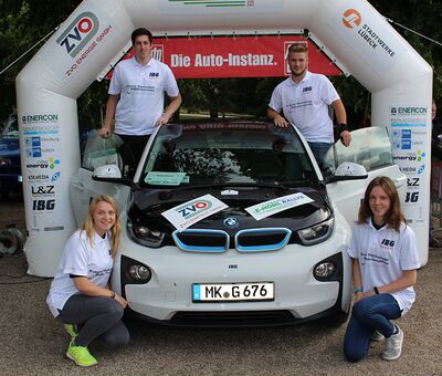 IBG - Azubis erfolgreich bei der E-Mobil-Rallye